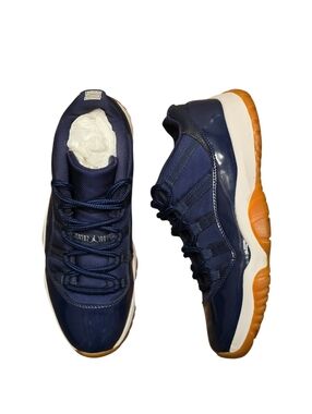 Jordan 11 Retro Low Midnight Navy Gum Men's Sz 12